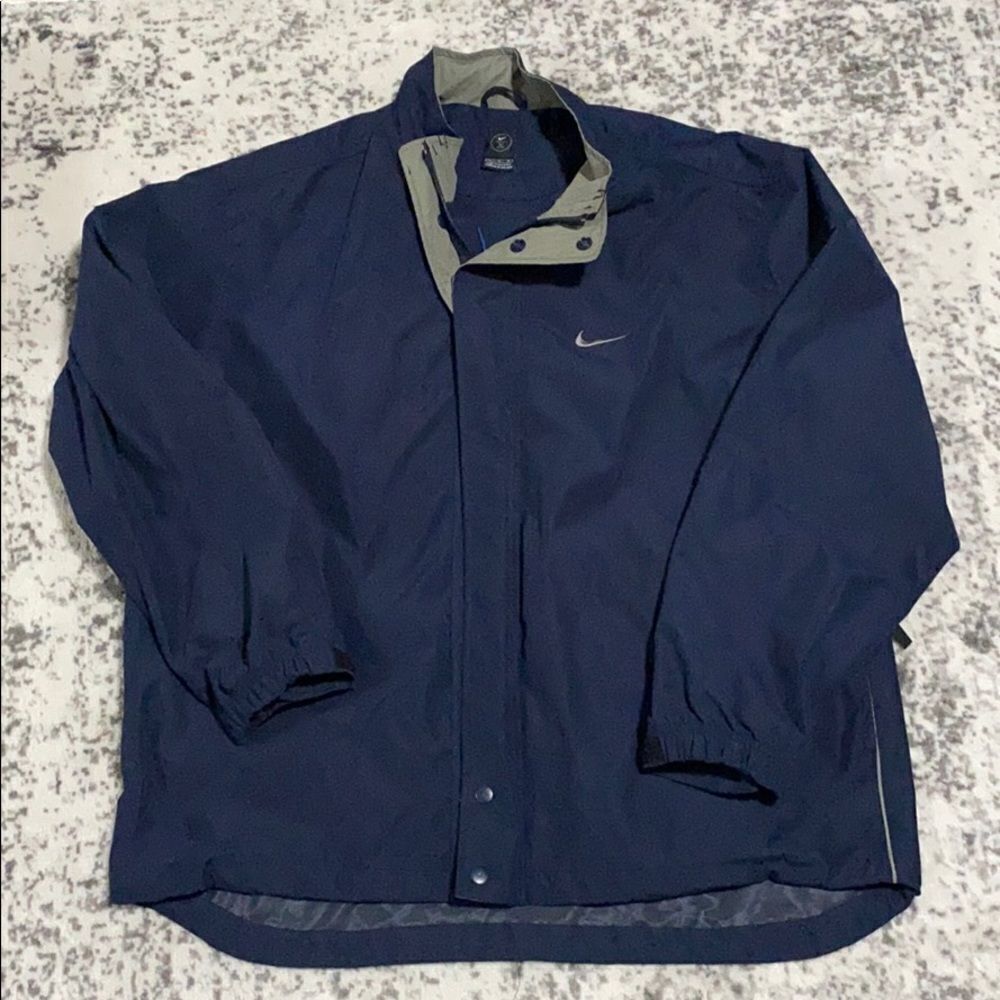Nike golf Jacket windbreaker Size L in vented back